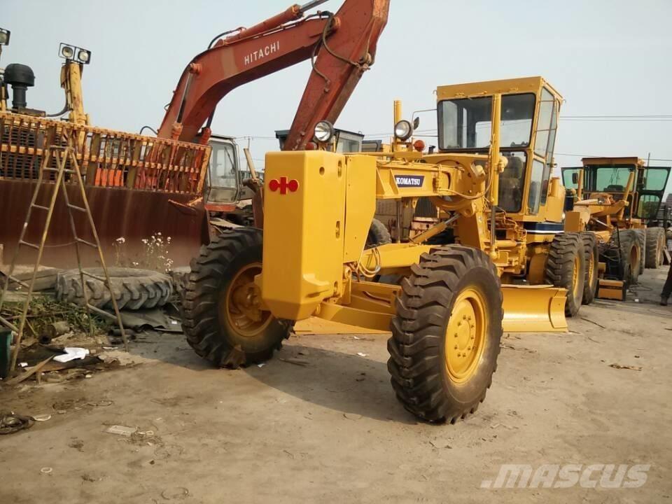 Komatsu GD 623 Veihøvler