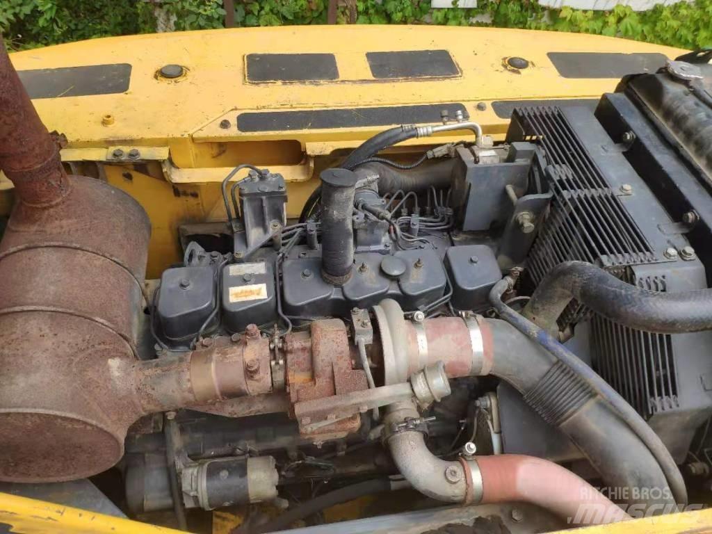 Komatsu PC 270 Beltegraver