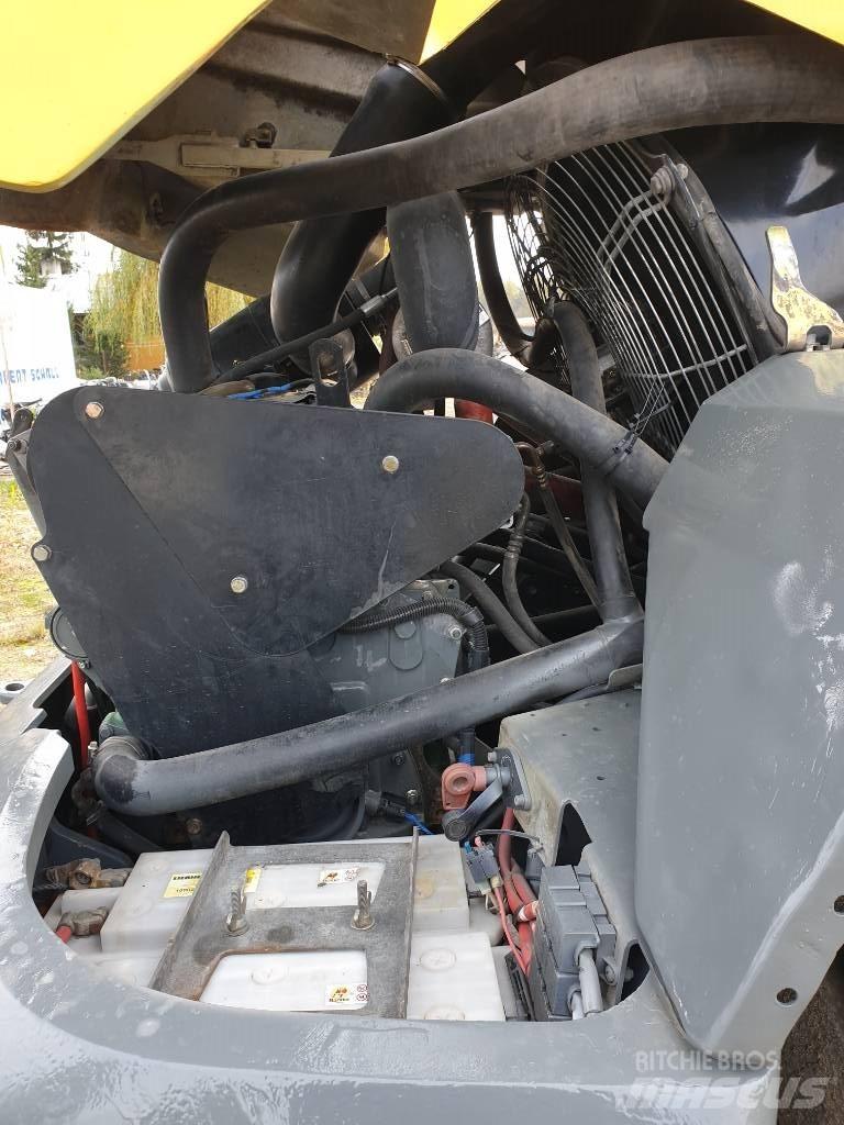 Liebherr L 524 Hjullastere