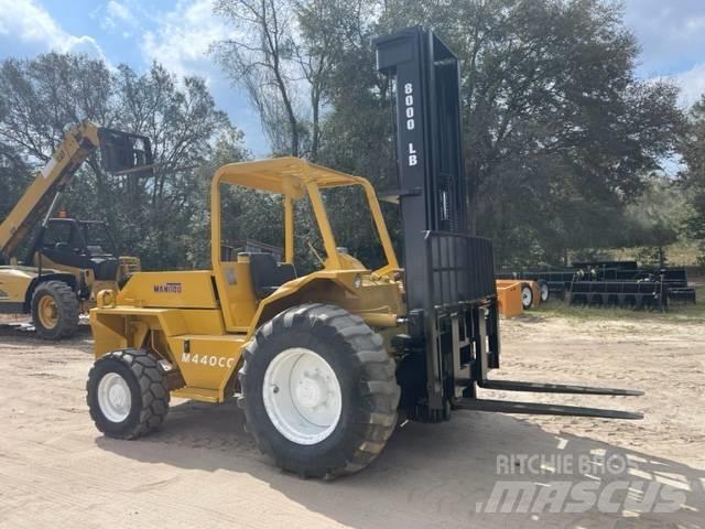 Manitou KD8000 Terrenggående gaffeltruck