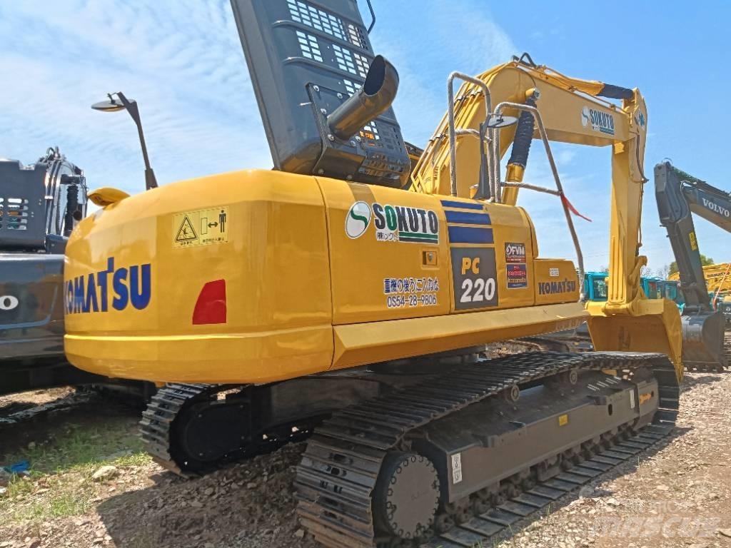 Komatsu PC 220-8 Beltegraver