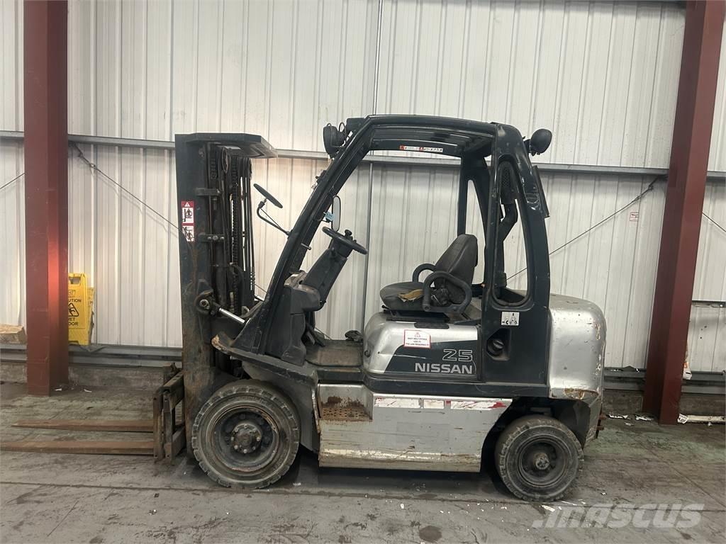 Nissan FD02A25Q Diesel Trucker