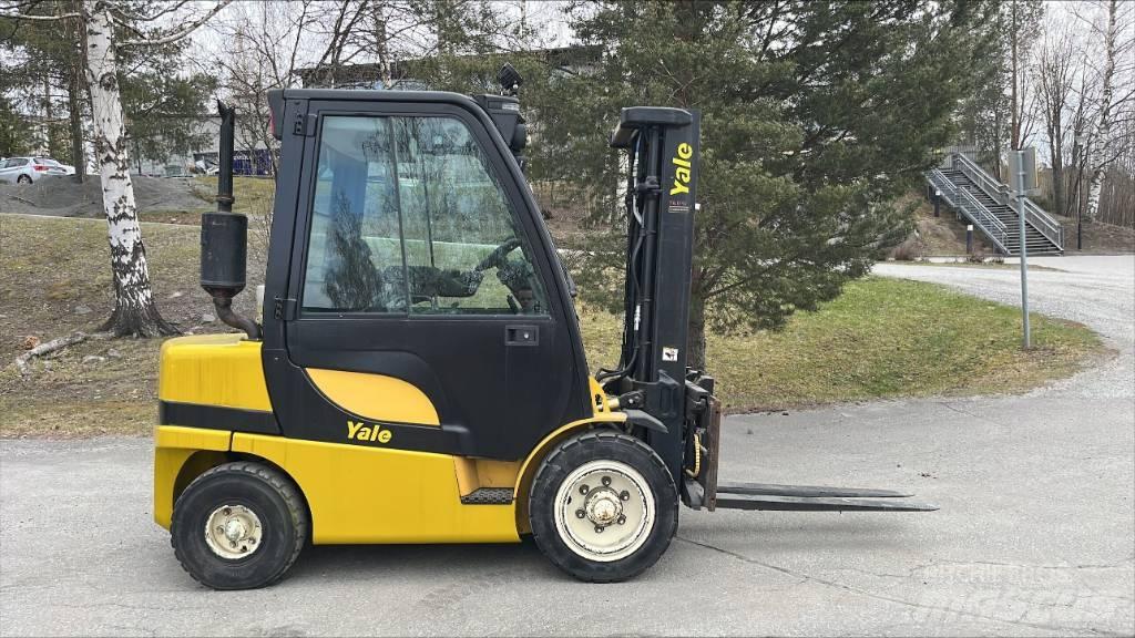 Yale GDP 30 VX Diesel Trucker