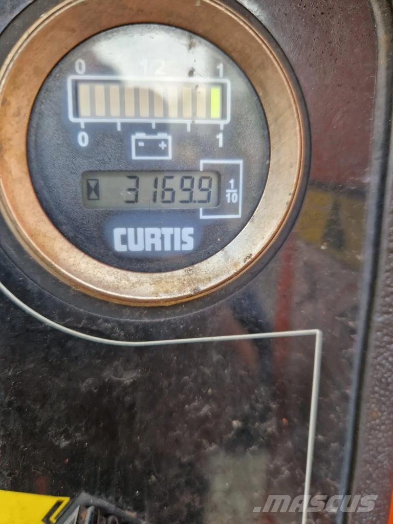 JLG E600 Leddede bomlifter