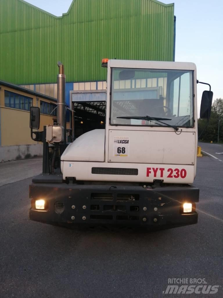  CVS FYT230 Terminaltraktor