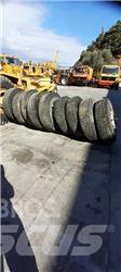Bridgestone 13R22.5 Dekk, hjul og felger