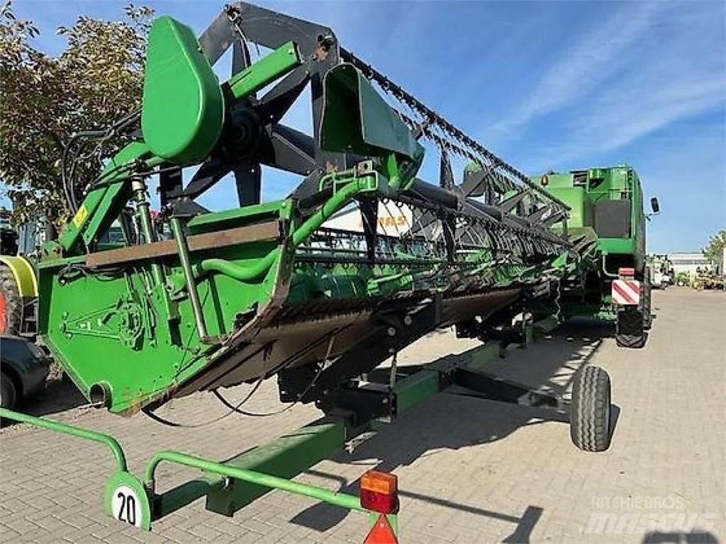 John Deere W550 Skurtreskere