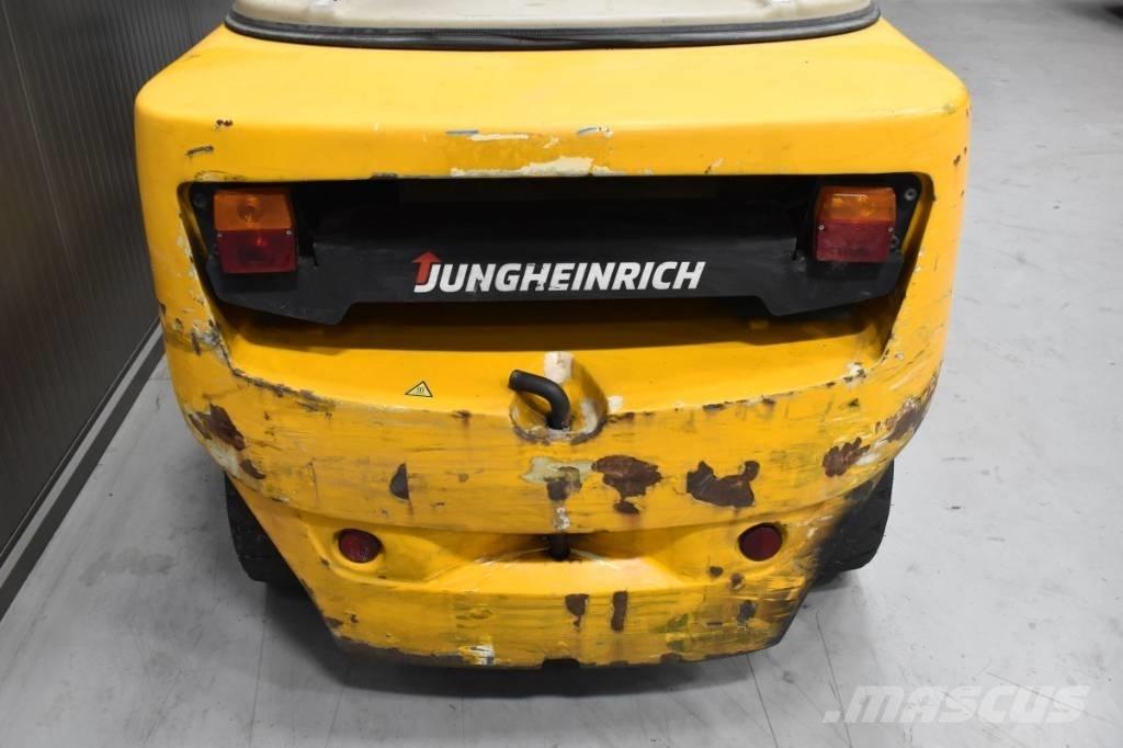 Jungheinrich DFG 435 Diesel Trucker