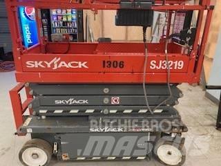 SkyJack SJ 3219 Sakselifter