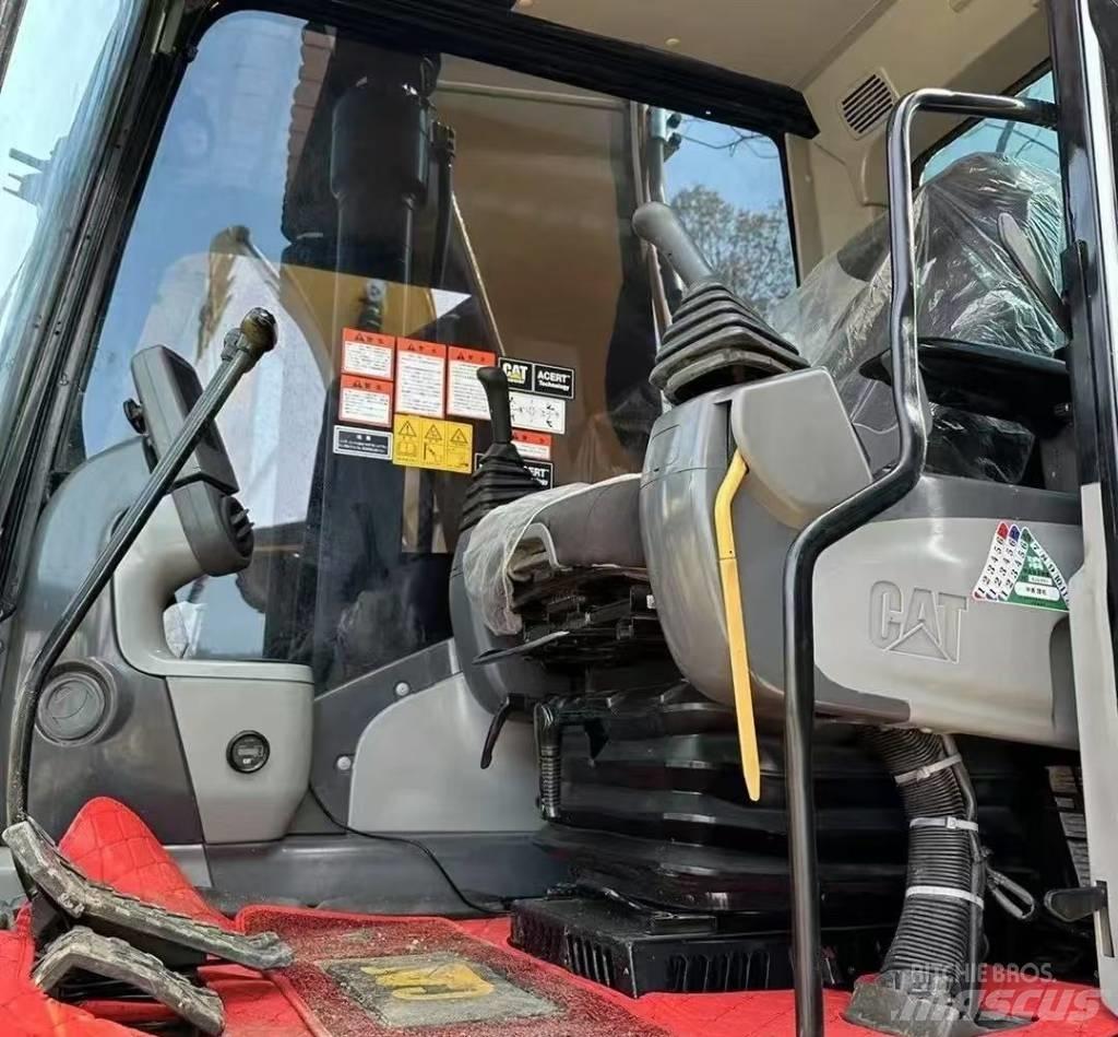 CAT 320 D Beltegraver