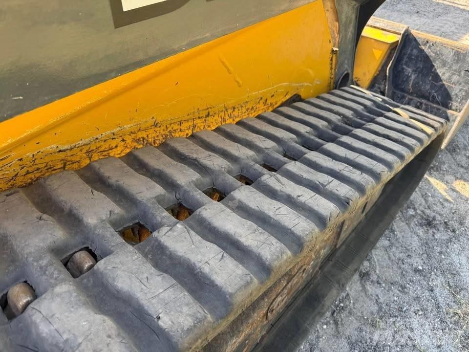 John Deere 325G Kompaktlastere