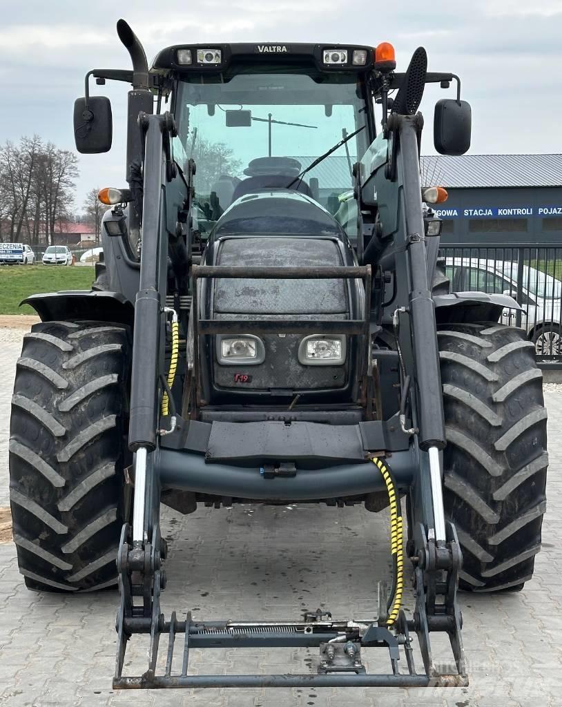 Valtra T 190 Traktorer