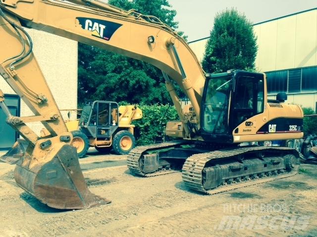 CAT 325CL Beltegraver
