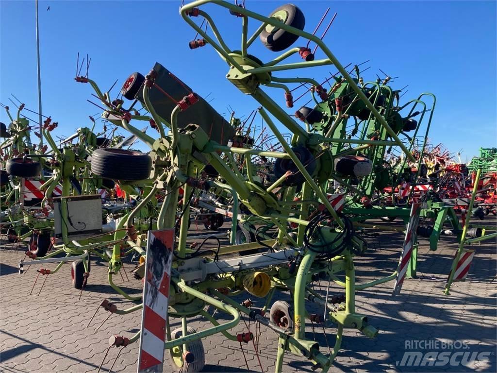 CLAAS Volto 770 Raker og høyvendere