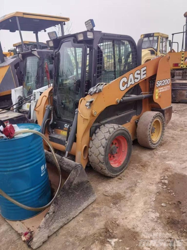 CASE SR 200 Kompaktlastere
