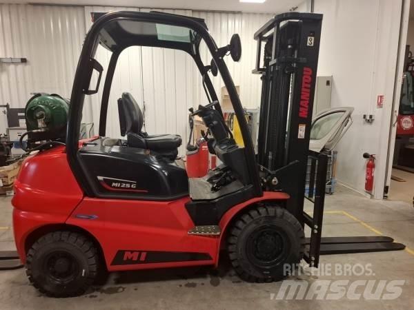 Manitou MI25G Terrenggående gaffeltruck