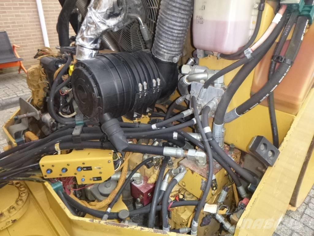 CAT CB 534 D Tandem Valser