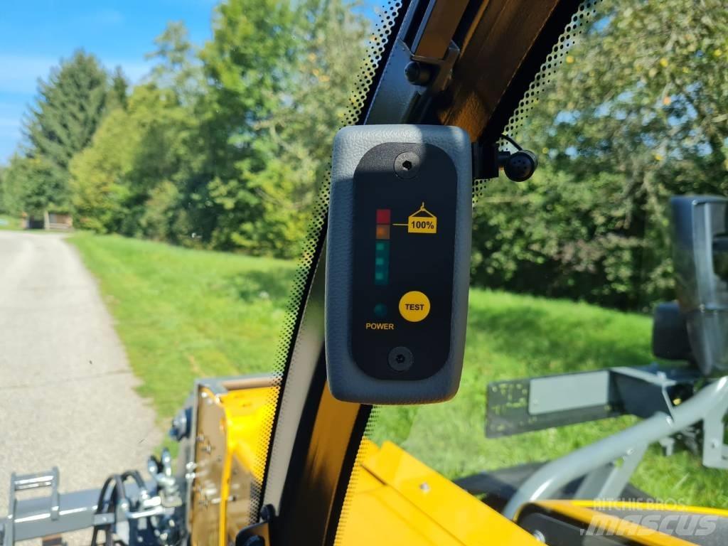 Liebherr T 32-7 Teleskoplastere