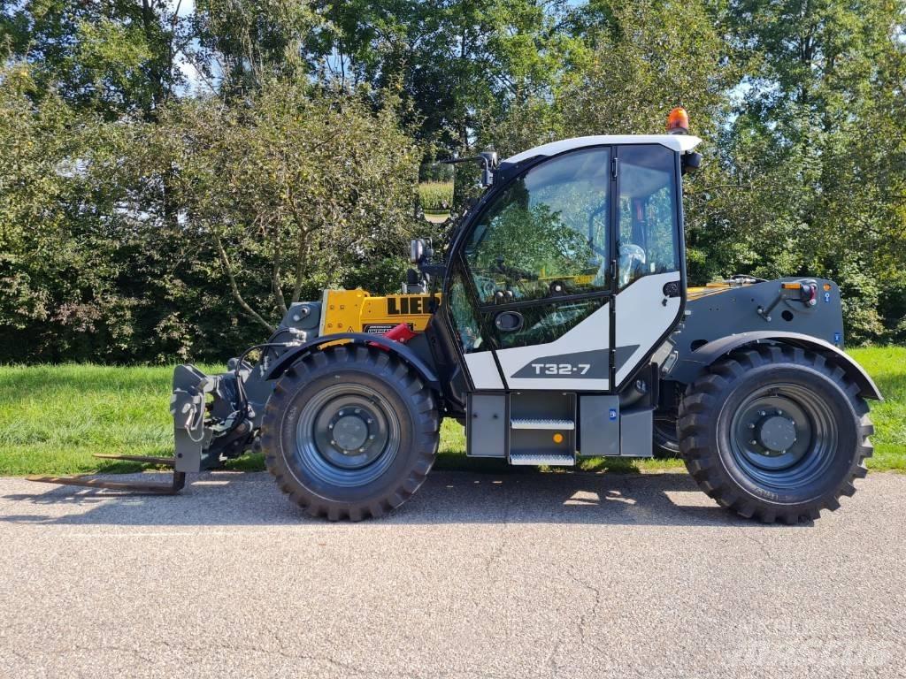 Liebherr T 32-7 Teleskoplastere