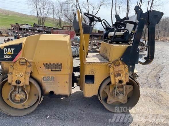 CAT CB24 Valsetog