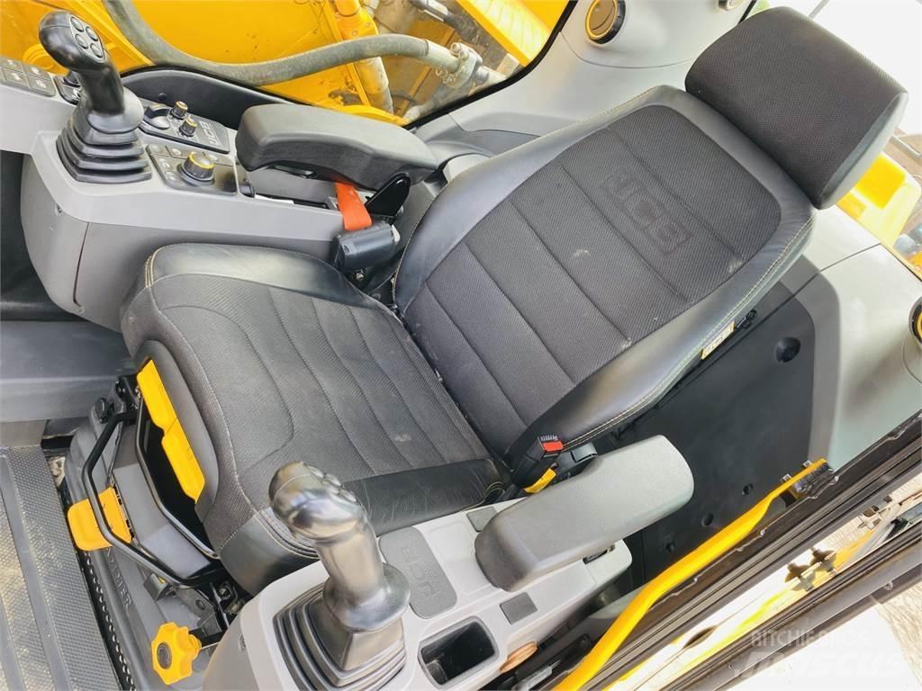 JCB 220X L Beltegraver