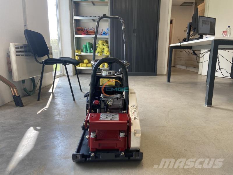 Dynapac DFP8 Vibroplater