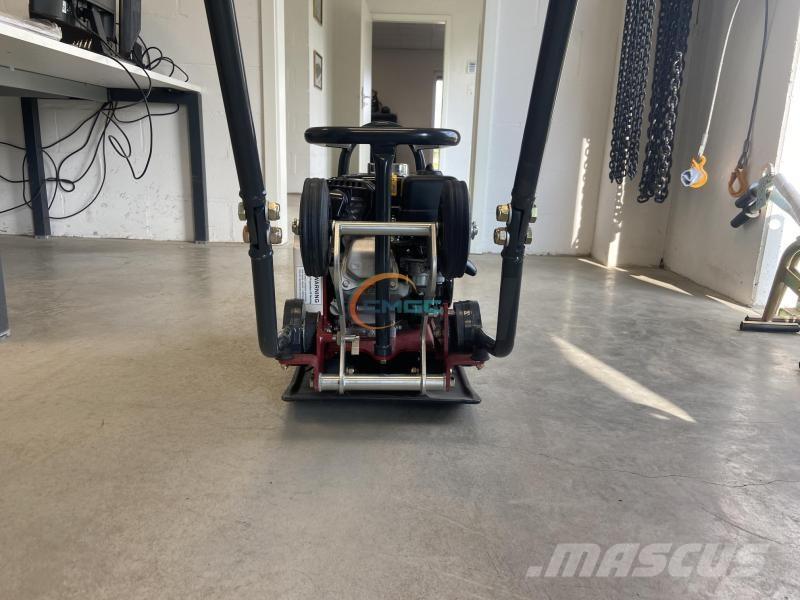 Dynapac DFP8 Vibroplater