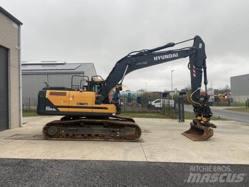 Hyundai HX220 L Hjulgravere