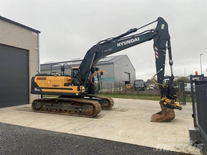 Hyundai HX220 L Hjulgravere