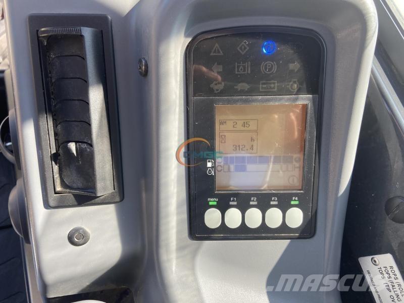 Yanmar VIO38-6 Hjulgravere
