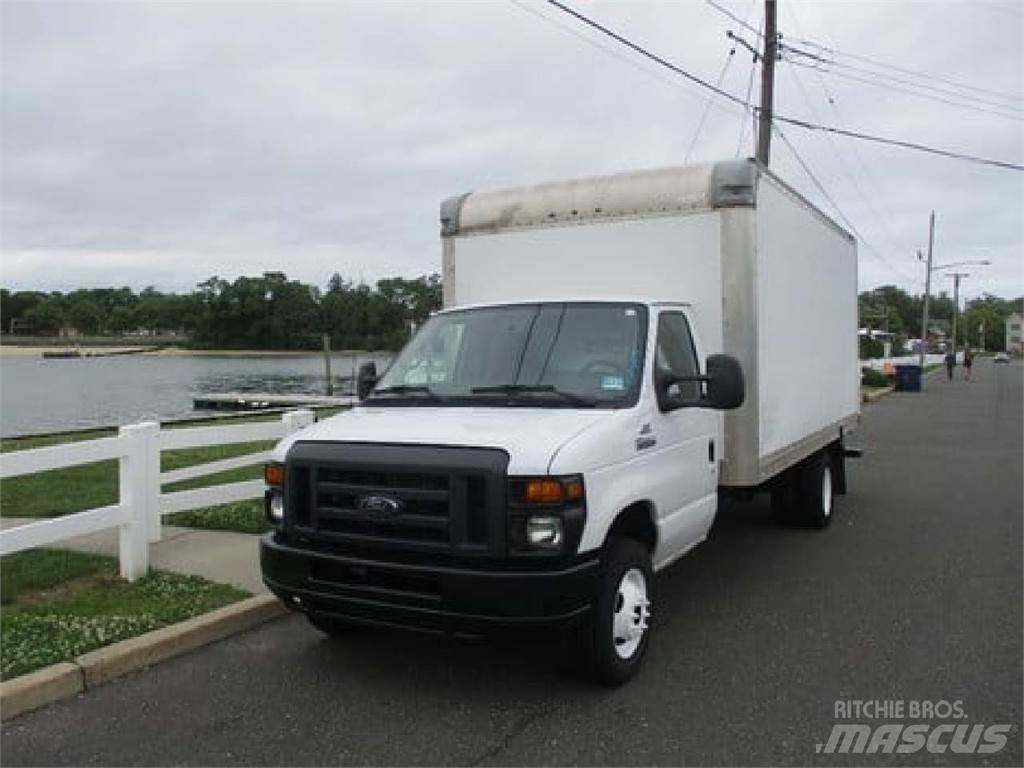Ford E350 Skapbiler