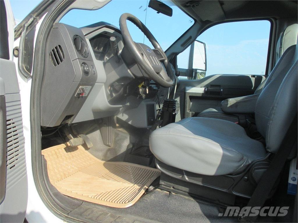 Ford F750 Krokbil