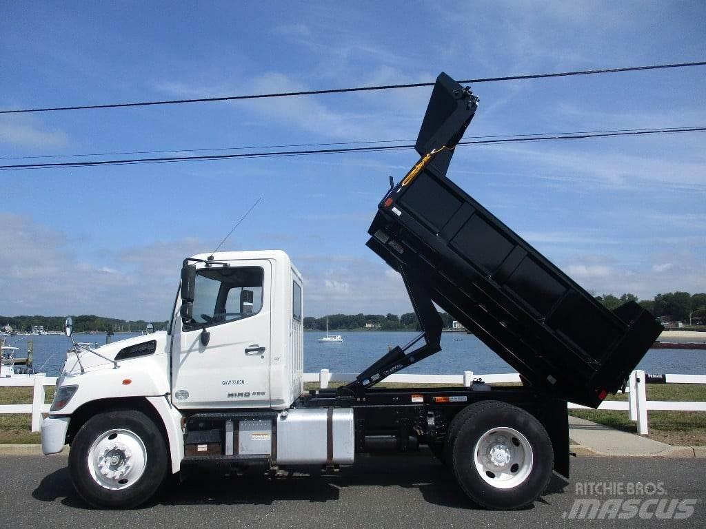 Hino 338 Tippbil