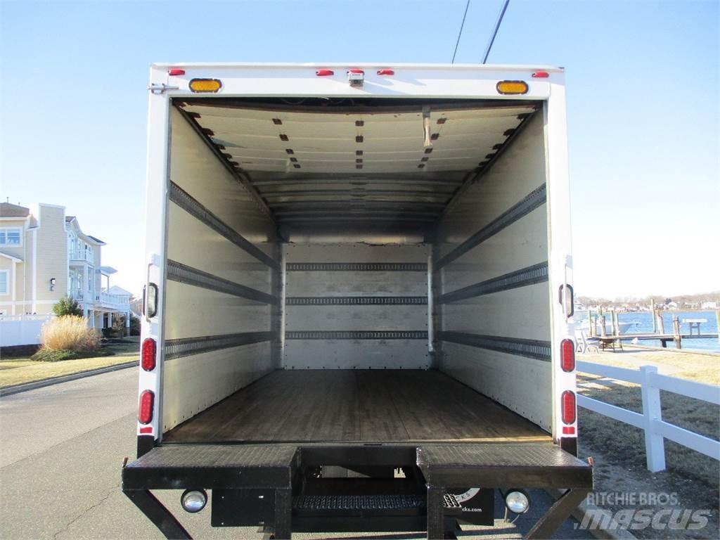 Isuzu NQR Skapbiler