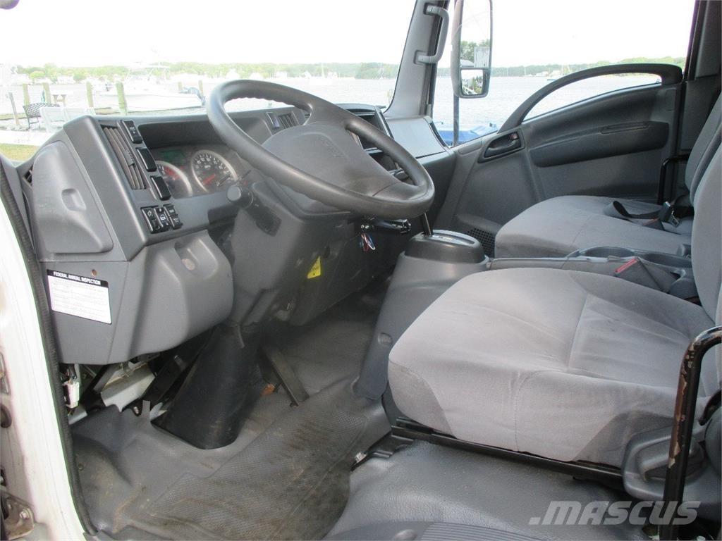 Isuzu NQR Andre lastebiler