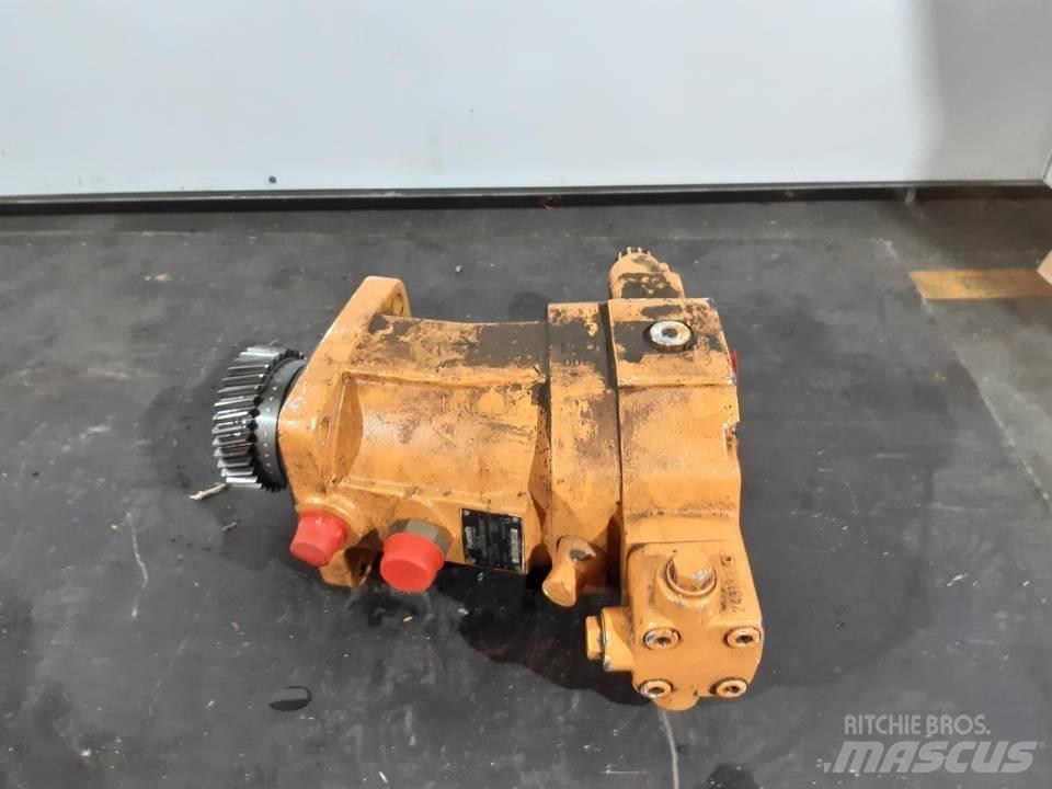 CASE 121D Hydraulikk