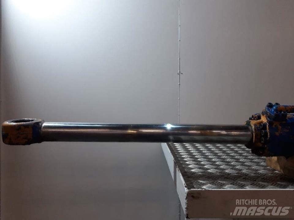 CASE 688B Hydraulikk