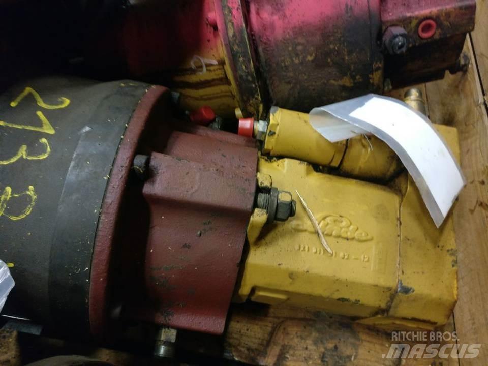 CAT 213B Hydraulikk