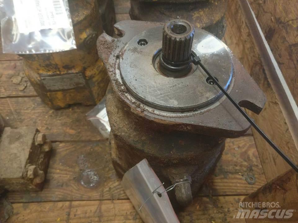 CAT 215 Hydraulikk