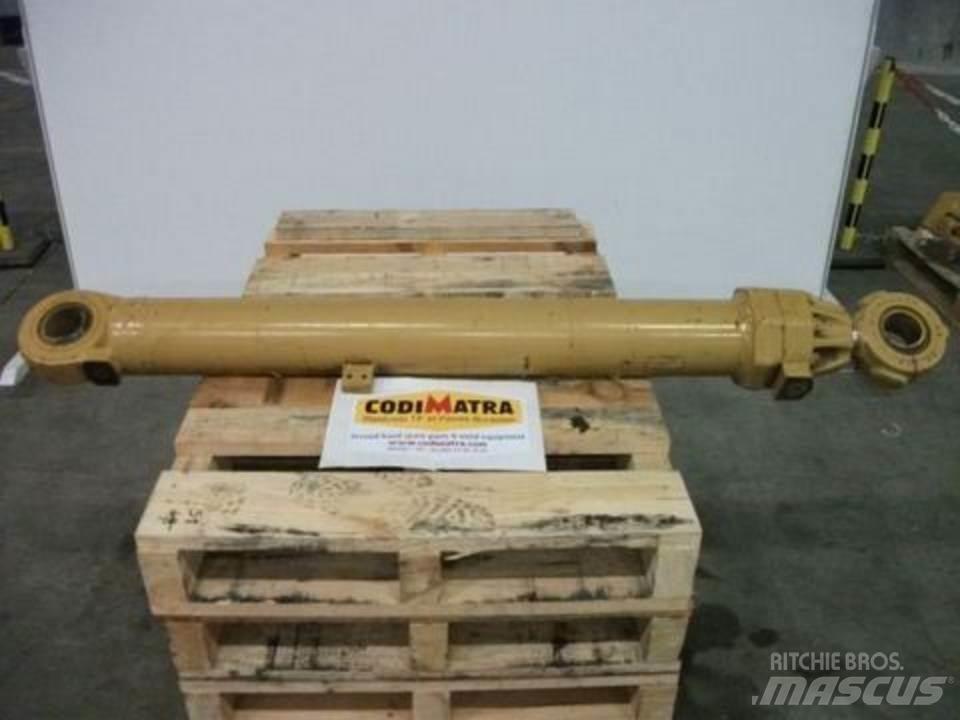 CAT 215 Hydraulikk