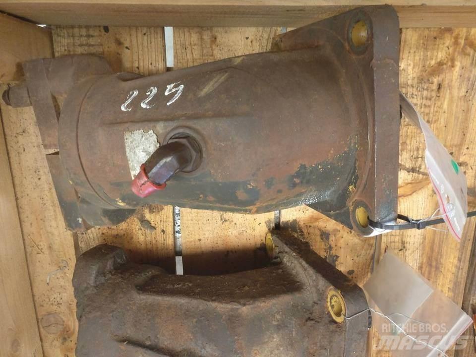 CAT 225B Hydraulikk