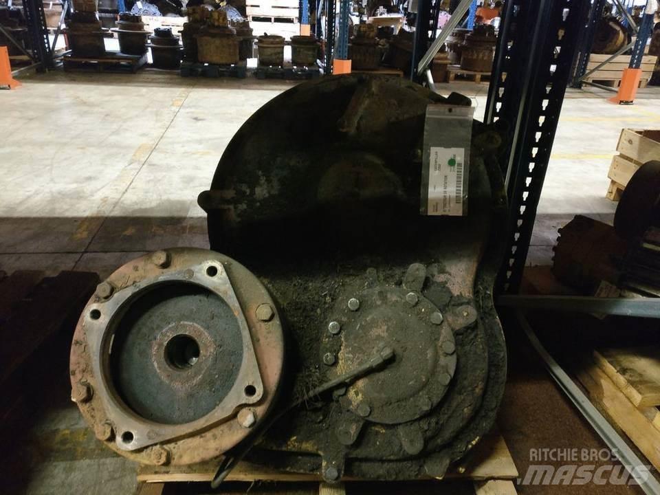CAT 235D Girkasse