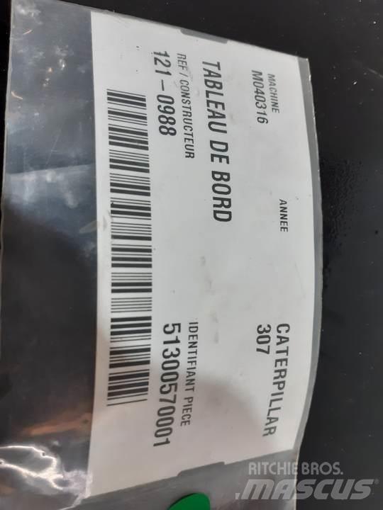 CAT 307 Førerhus og Interiør