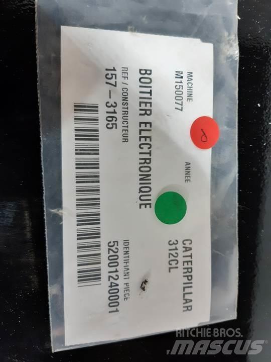 CAT 312CL Førerhus og Interiør