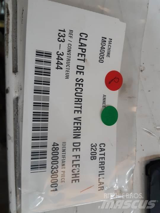 CAT 320B Hydraulikk