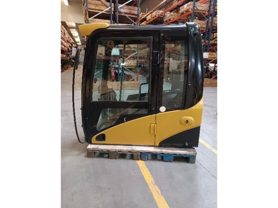 CAT 320DL Førerhus og Interiør