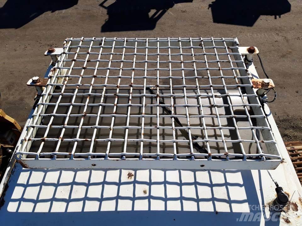CAT 325LN Førerhus og Interiør