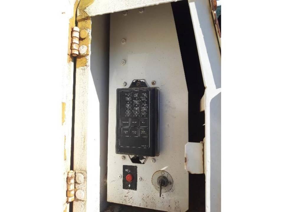 CAT 325LN Førerhus og Interiør