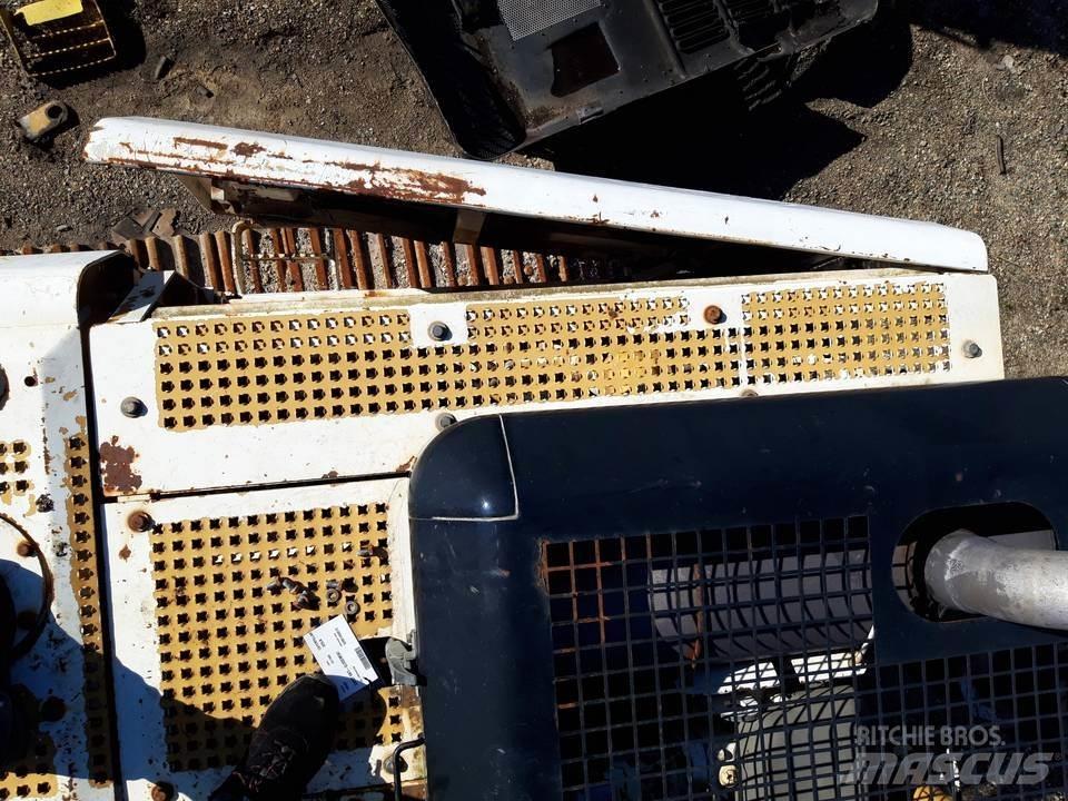 CAT 325LN Førerhus og Interiør