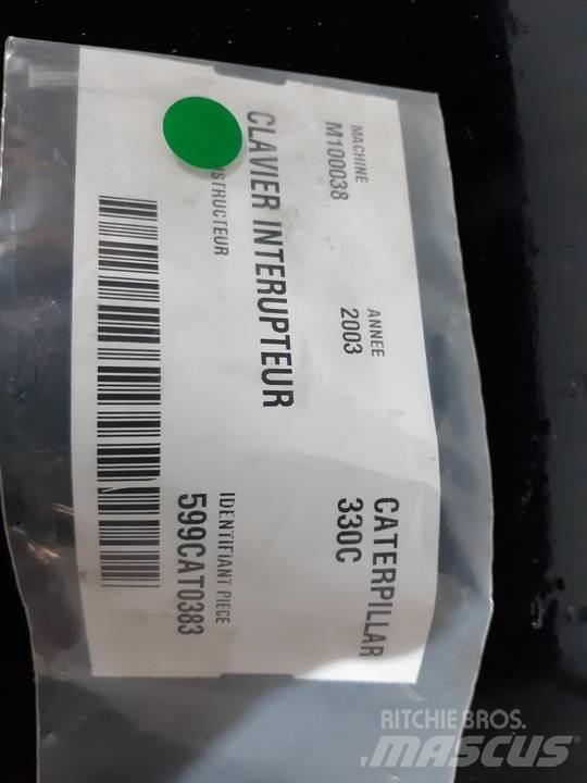 CAT 330C Førerhus og Interiør